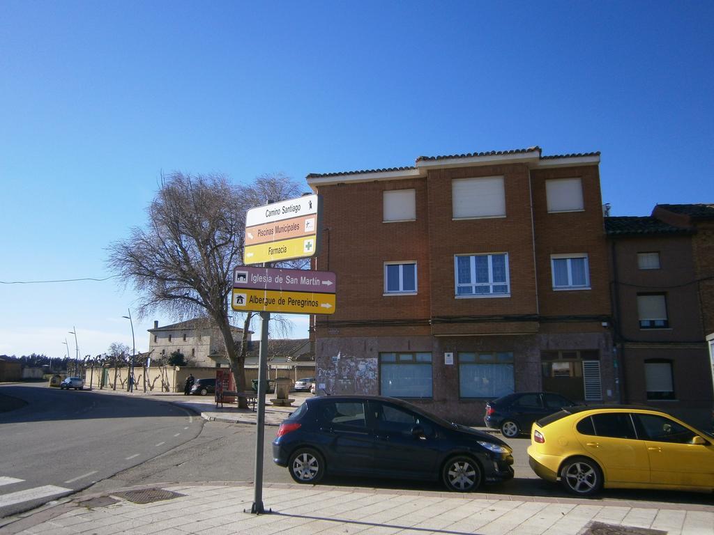 Отель Apartamento Pension La Via Lactea Фромиста Номер фото